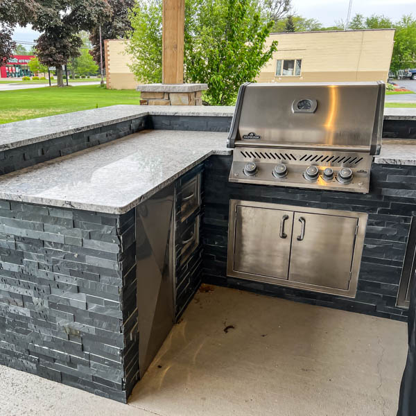 How To Build A Custom Outdoor BBQ Area
